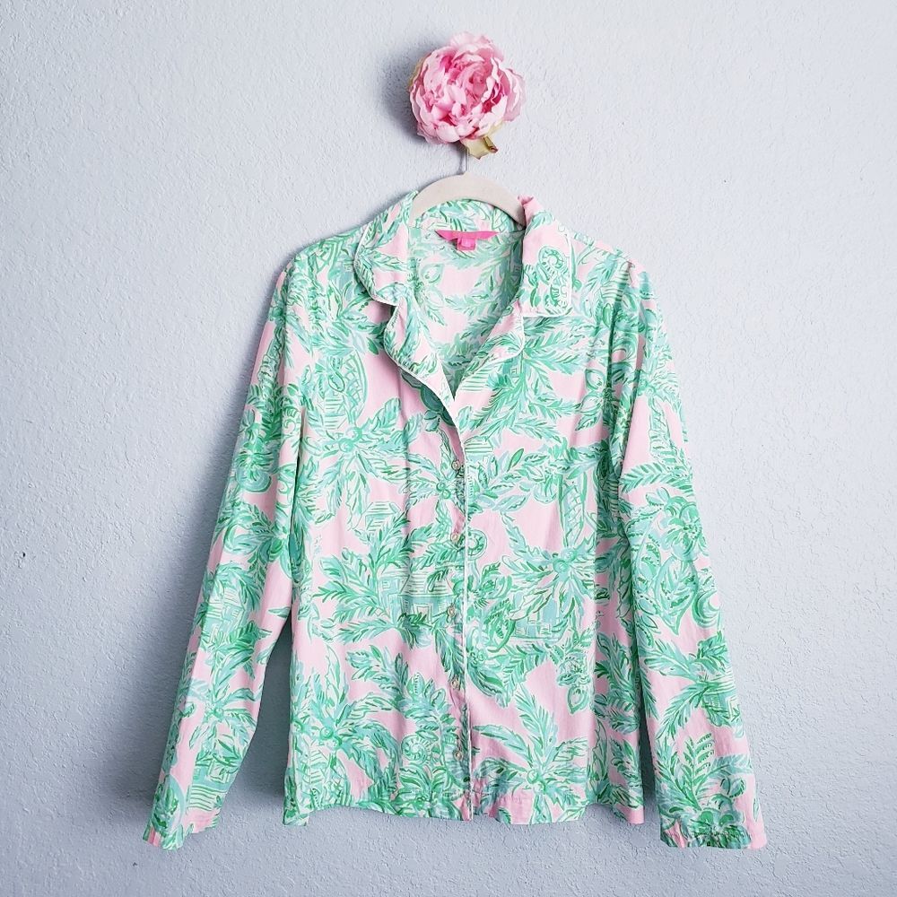 Lilly Pulitzer Button Down Pajama Top in Mandevilla Baby Pink Sand